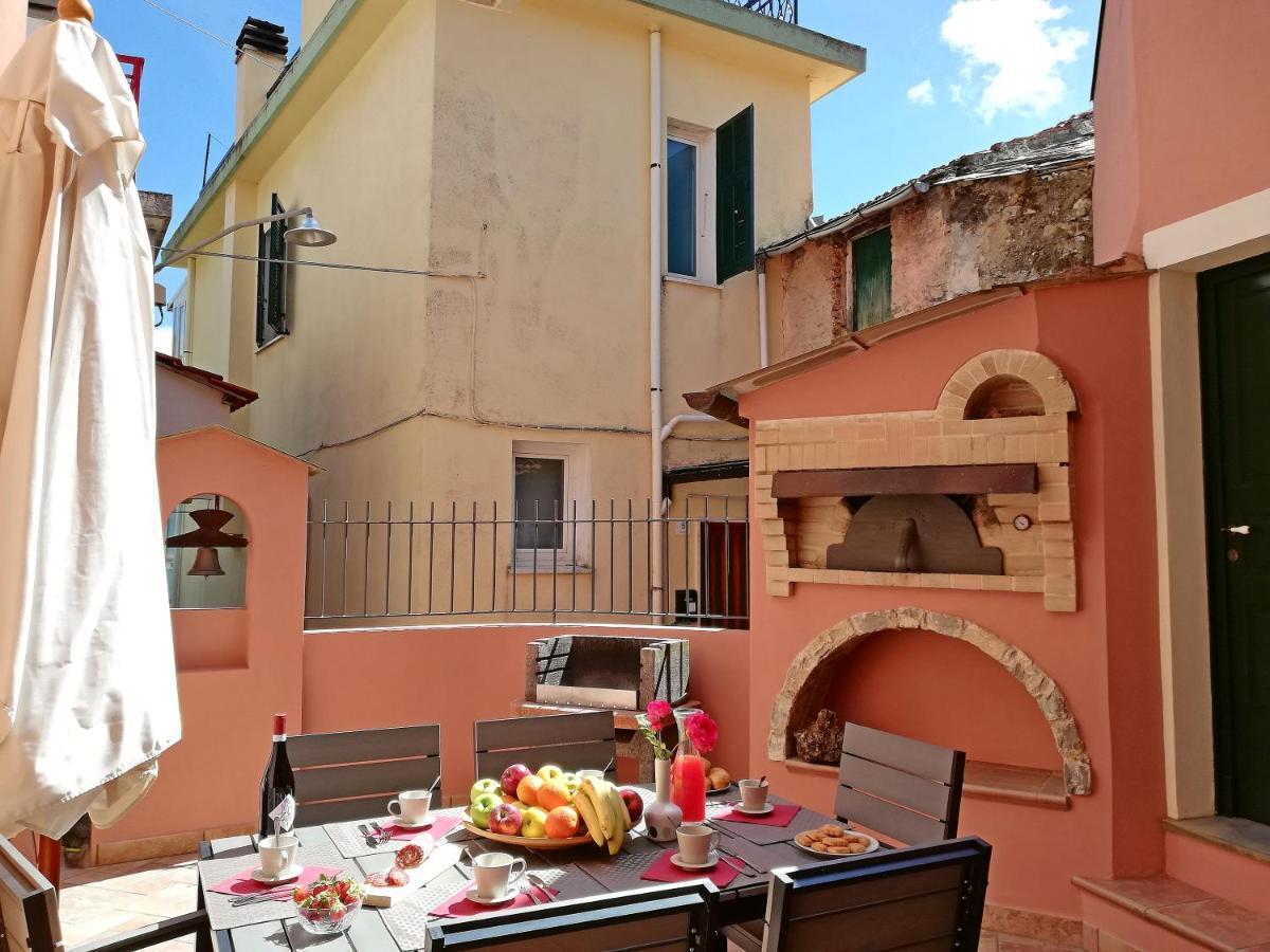 Case Vacanze Borgo Faraldi Villa Faraldi Extérieur photo