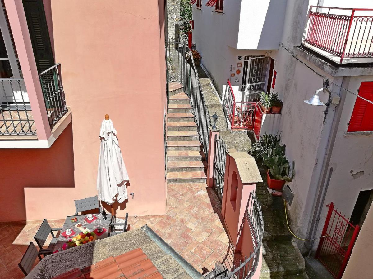 Case Vacanze Borgo Faraldi Villa Faraldi Extérieur photo